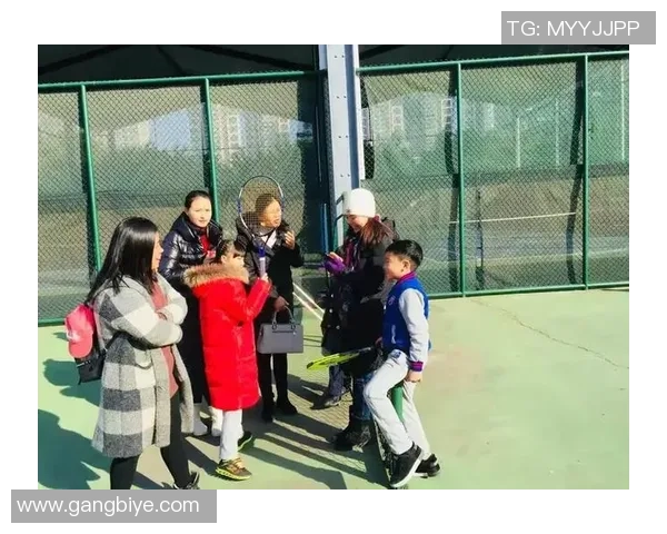 深圳网球队防反战术深度解析助力球队在网球赛场崭露头角